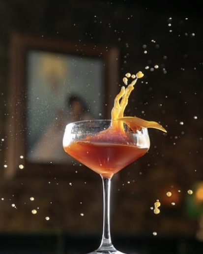 Cocktail with citrus splash